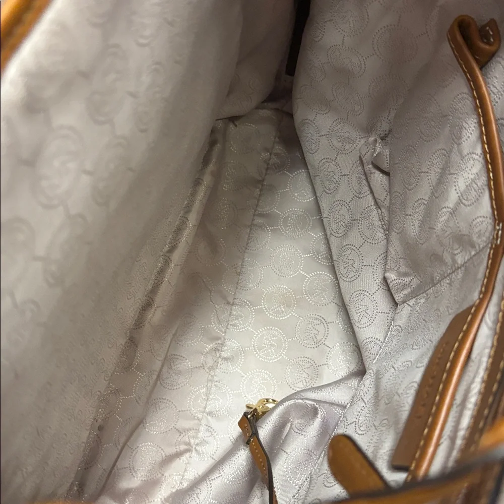 Michael Kors Logo Print Back